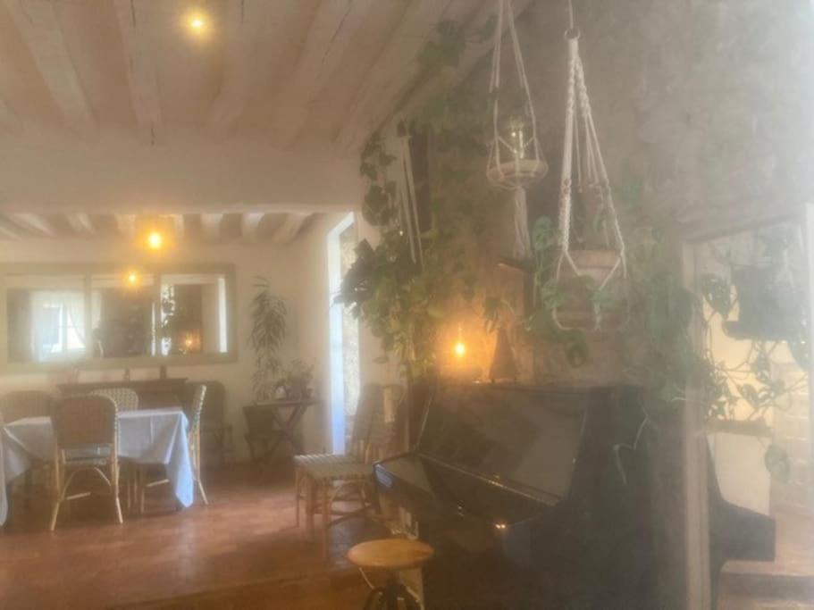 Grande Maison A Semur En Plein Coeur Historique Exterior foto
